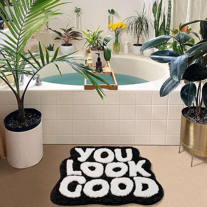 Letter Slogan Bath Mat, 1 Count Christmas Decor Funny Cute Soft Room Decor Bath Rug, Slogan Graphic Rug, Washable Non Slip Shower Rug, Absorbent Bath Mat, Fall Gift Ideas, Trending Home Decor 2024, Christmas Gifts, Christmas Decorations