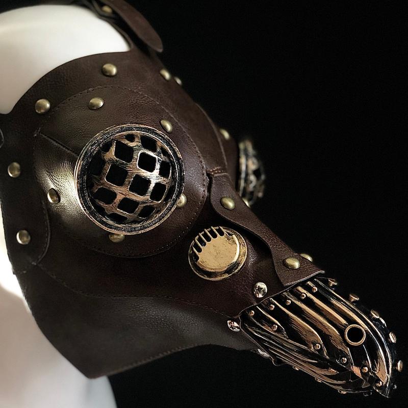 Grid Eye Plague Mask - Brown