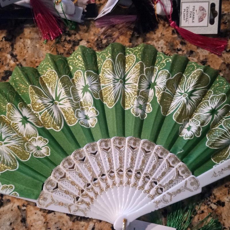 Durable handheld fans