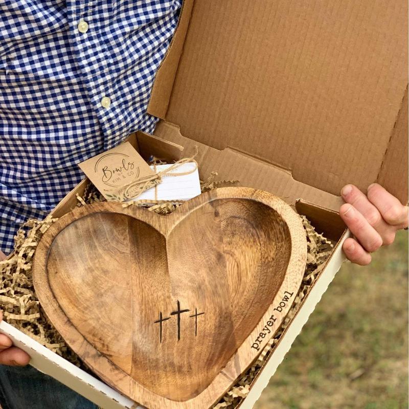 Wooden Heart Shaped Prayer Bowl, 1 Count Wooden Prayer Bowl with 1 Count Card, Religious Decoration for Home Living Room Bedroom