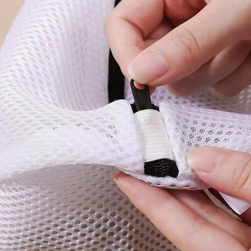 Mesh Laundry Bag, 1 Count Portable Shoes Washing Bag, Shoes Cleaning Bag with Zipper for Sneakers, Versatile Laundry Bag for Bra, Lingerie