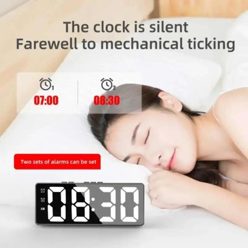 LED Electronic Mirror Alarm Clock, 1 Count USB Rechargeable Digital Clock, Sound Control Temperature Clock, Desktop Decoration for Home Office