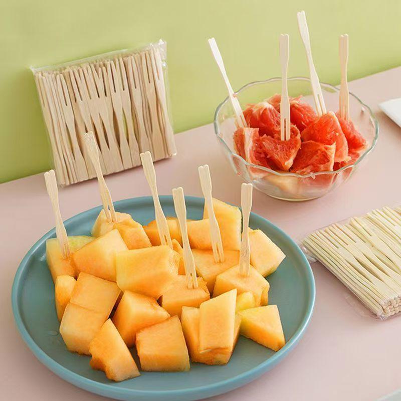 Disposable Bamboo Fruit Fork, 100pcs set Disposable Small Fork, Fruit Fork for Holiday, Party, Home Party Supplies, Party Favors