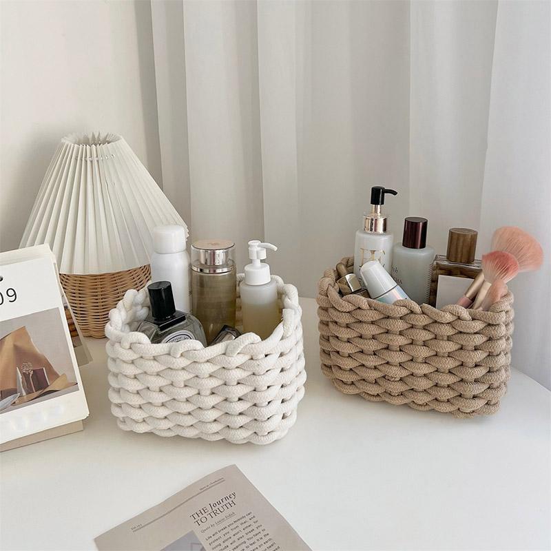 Woven Storage Basket, Portable Handmade Desktop Cosmetics Storage Basket, Home Organizer Rattan Basket  for Living Room Bedroom