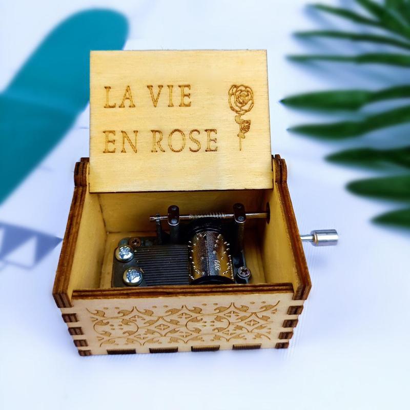 Wooden Music Box, 1 Count Vintage Engraved Music Box, Home Decor Ornament, Gift for Lover, Boyfriend, Girlfriend, Husband, Wife