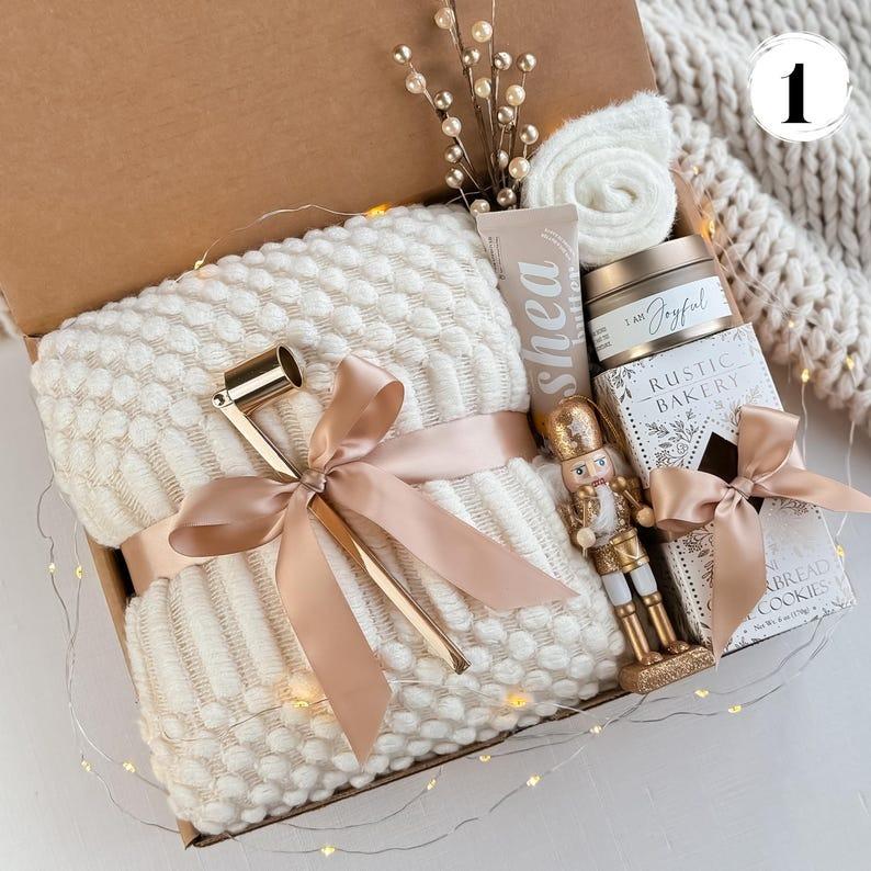 HOT Christmas gift box, Cozy holiday box, Gift box for family, Holiday gift for her, Birthday gift idea, Care package for her, New Year gift box