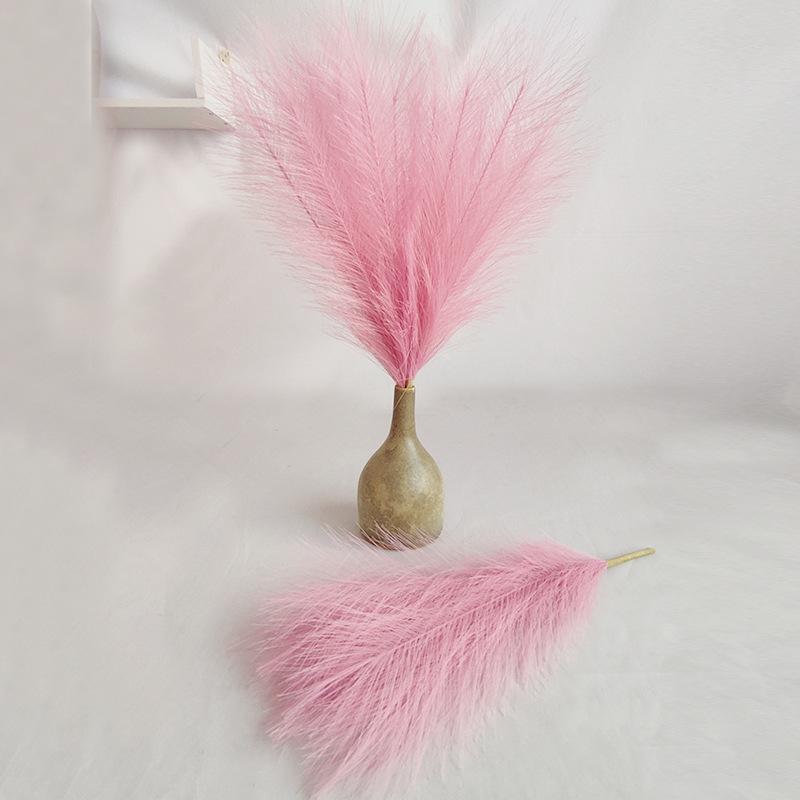 Spring Decor Artificial Dried Pampas Grass Ornaments, 6pcs Mean Girls Decorations Fluffy Pampas Reed Stem Bundle for Flower Arrangement Table Centerpiece, Decorative Faux Plant for Home Wedding Party